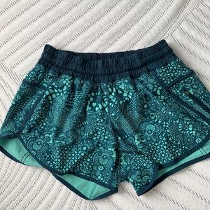 Lululemon tracker short